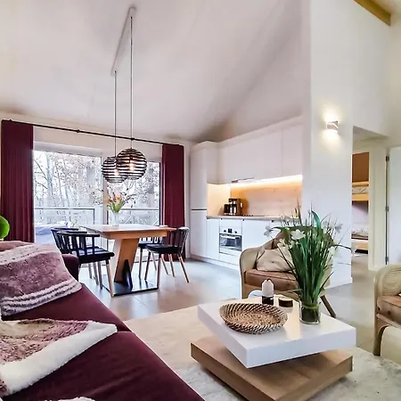 Stunning In With Wifi Holiday home